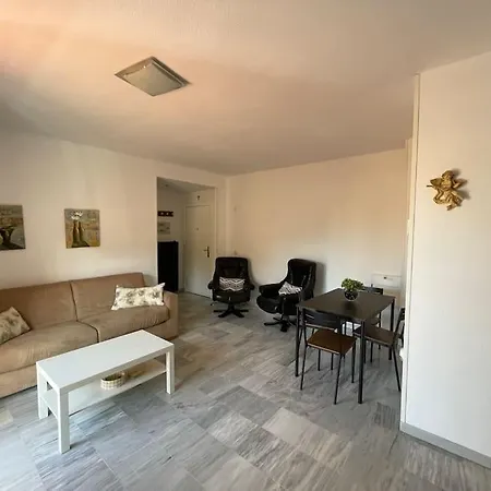 Apartamento En Playamar, توريمولينوس